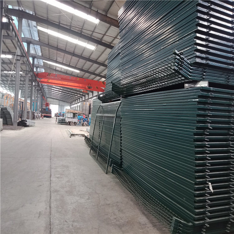 高鐵與鐵路線路防護(hù)柵欄施工方案-施工注意事項